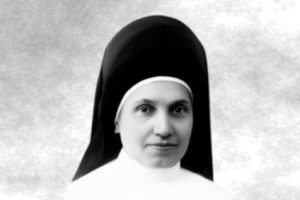 bł. Rajmunda od Jezusa i Maryi Błogosławiona Maria Rajmunda od Jezusa i Maryi – czarno-białe zdjęcie w habicie zakonnym, portret en face.