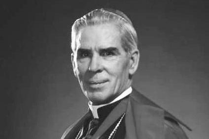 Bł. Fulton Jan Sheen zbliżenie na twarz
